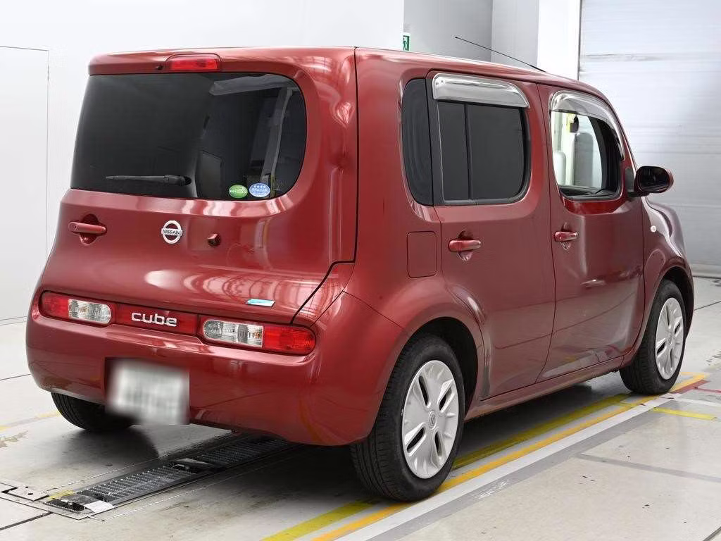 NISSAN CUBE