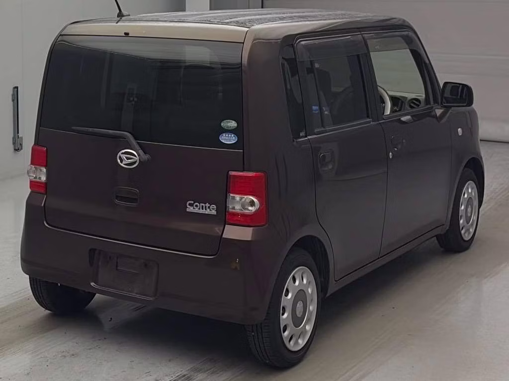 DAIHATSU MOVE CONTE