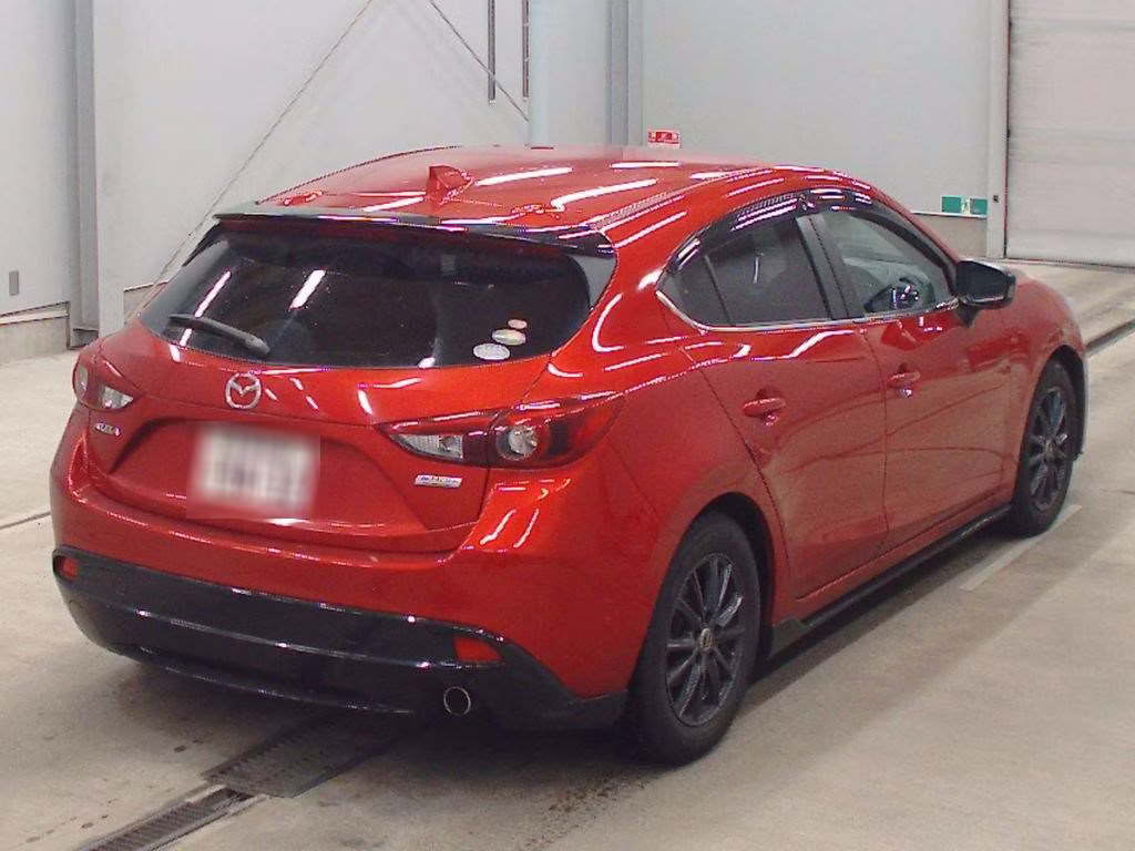 MAZDA AXELA