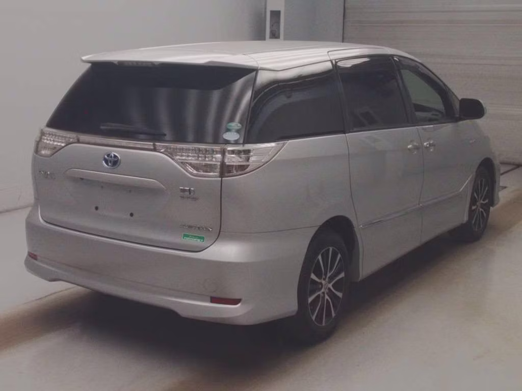TOYOTA ESTIMA