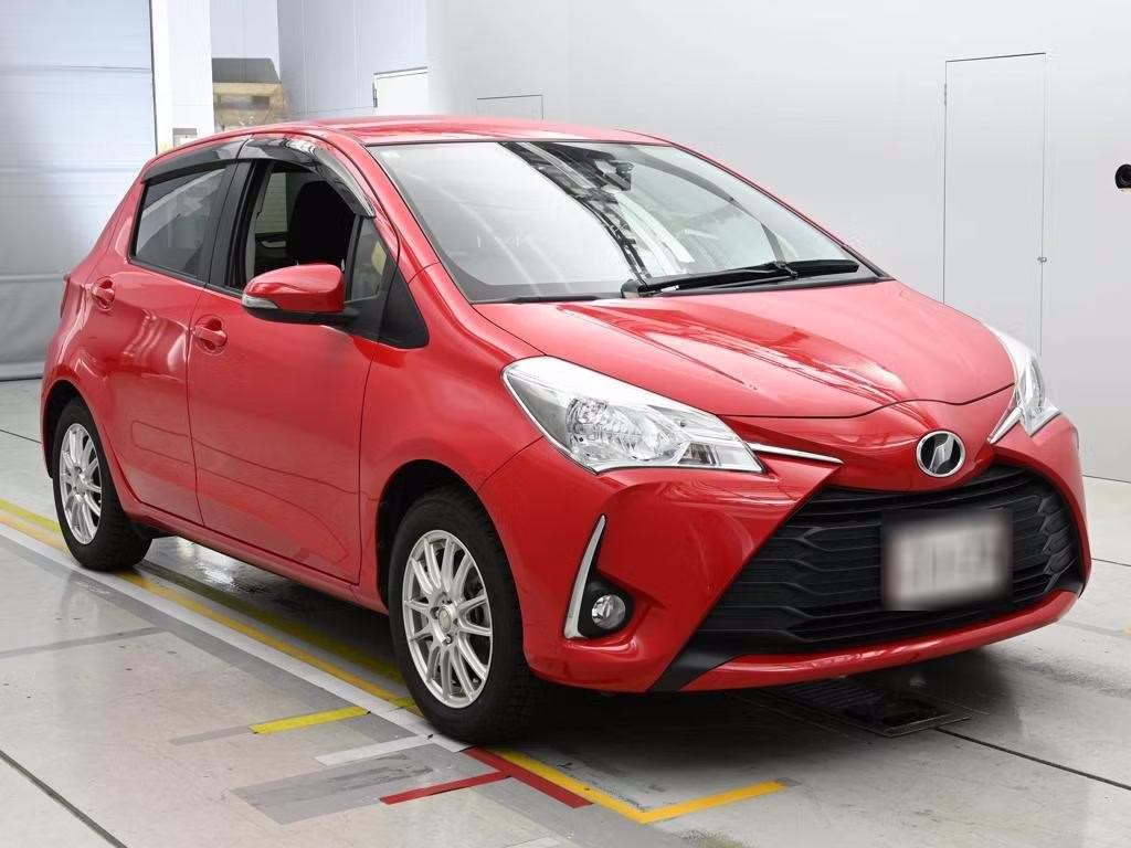 TOYOTA VITZ