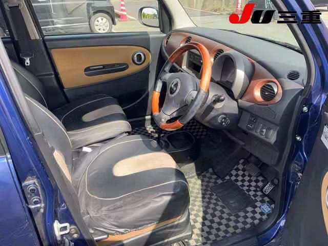 DAIHATSU MIRA GINO