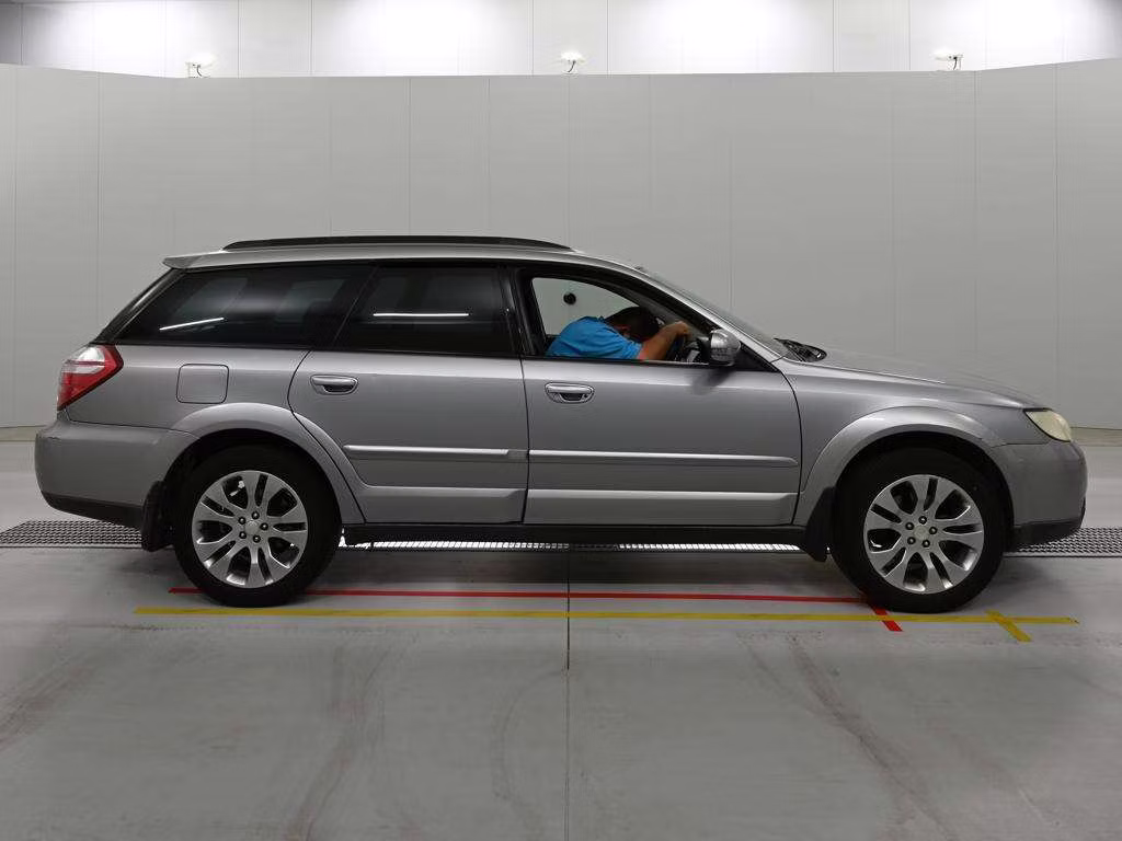 SUBARU OUTBACK