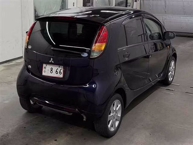 MITSUBISHI I