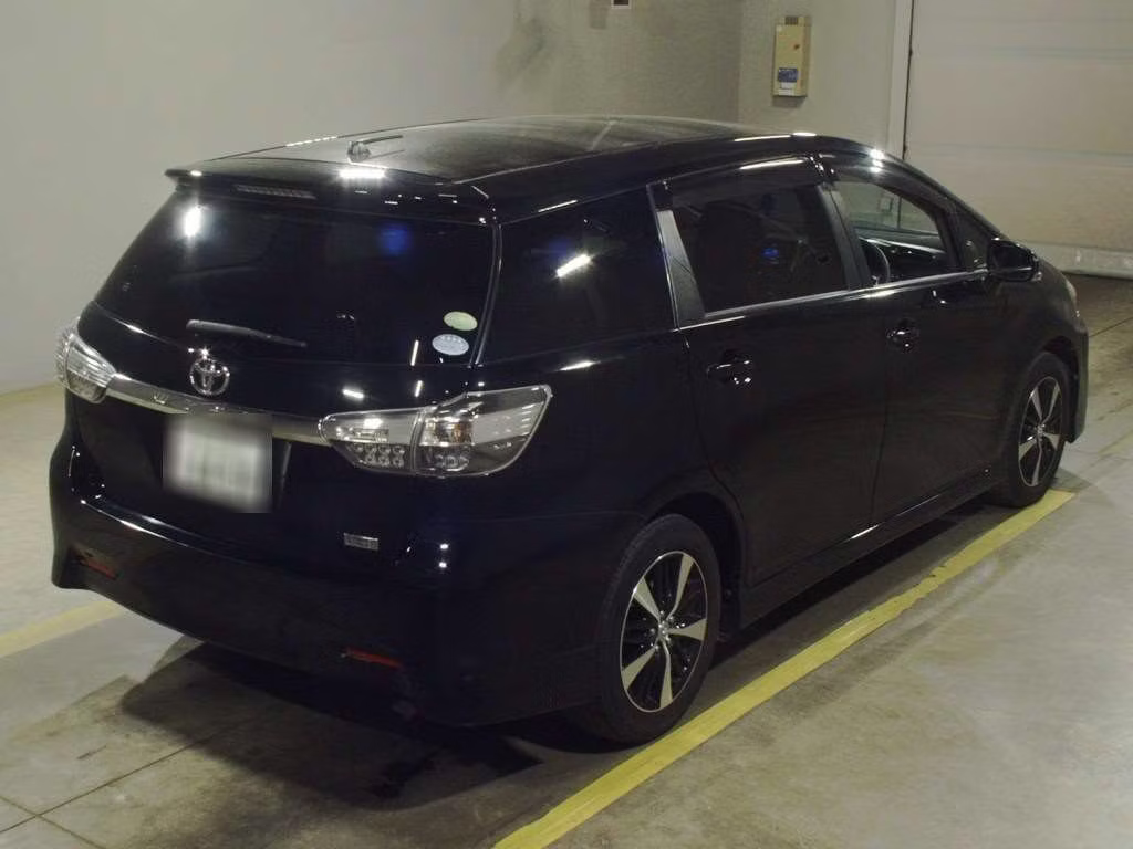 TOYOTA WISH