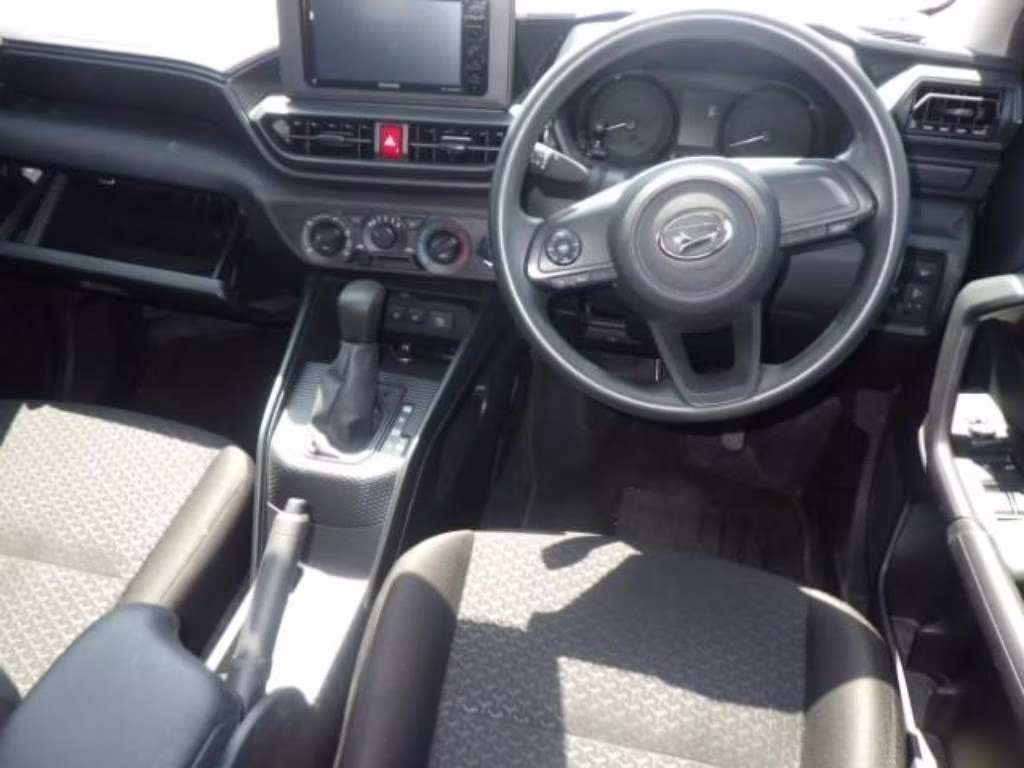 DAIHATSU ROCKY