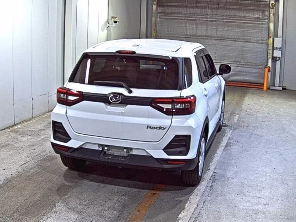 DAIHATSU ROCKY