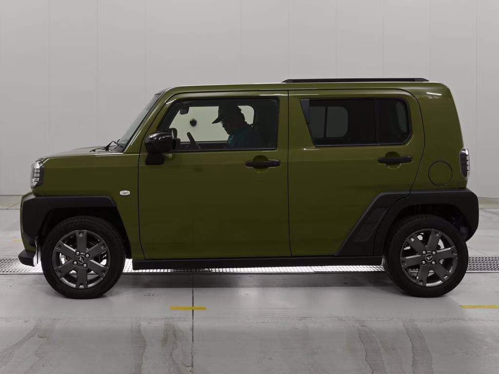 DAIHATSU TAFT