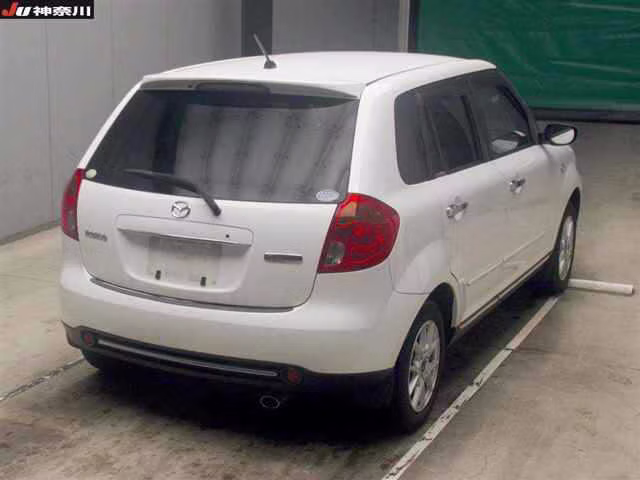 MAZDA VERISA