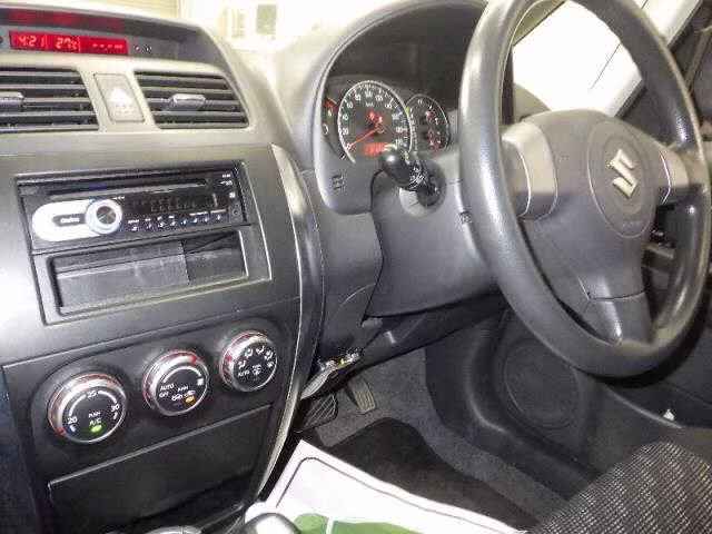 SUZUKI SX4