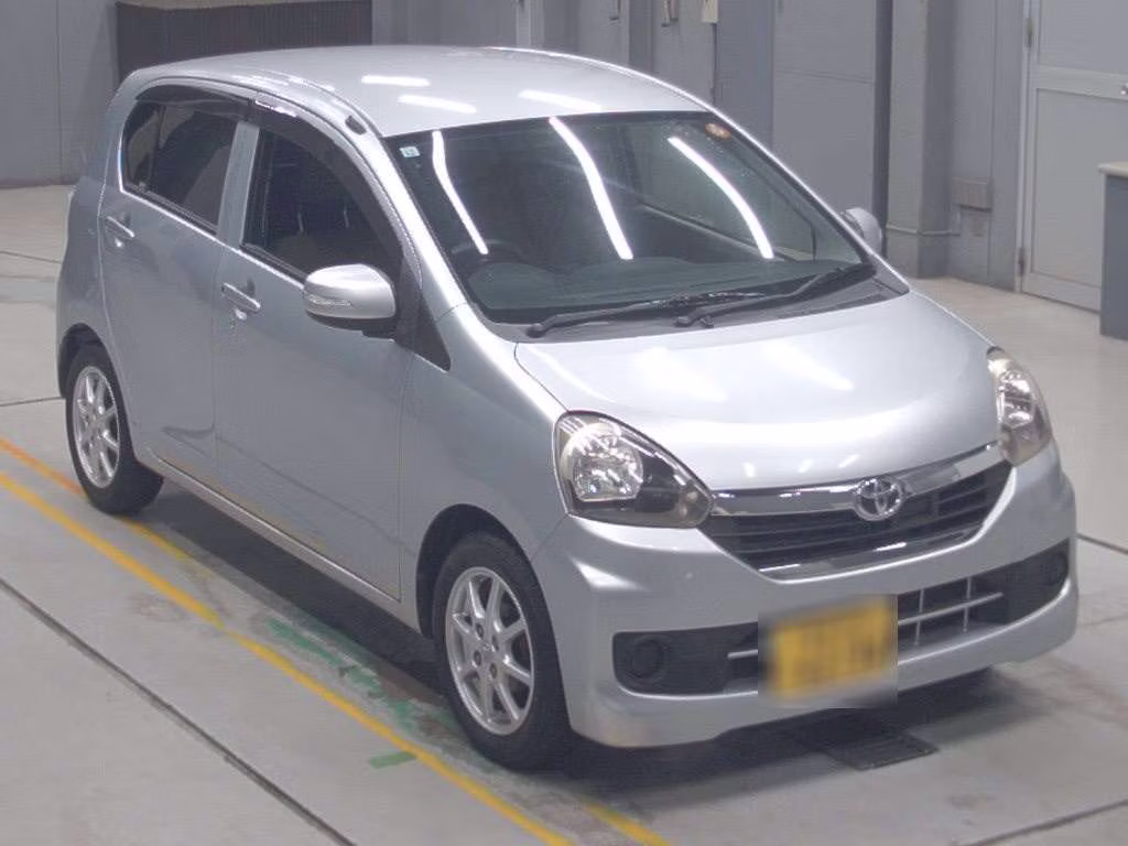 TOYOTA PIXIS EPOCH