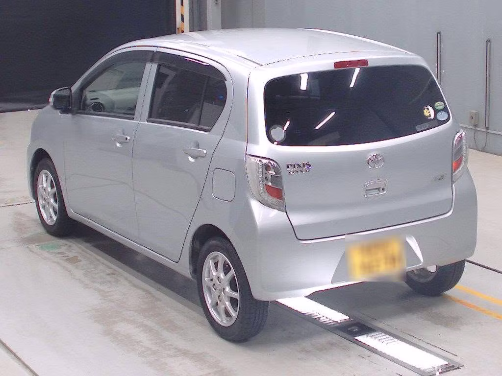 TOYOTA PIXIS EPOCH