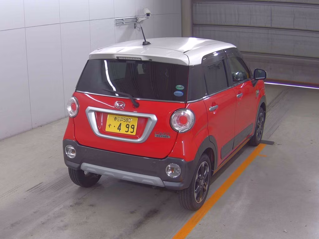 DAIHATSU CAST