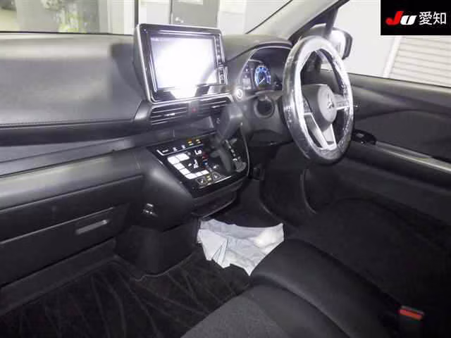 MITSUBISHI EK X