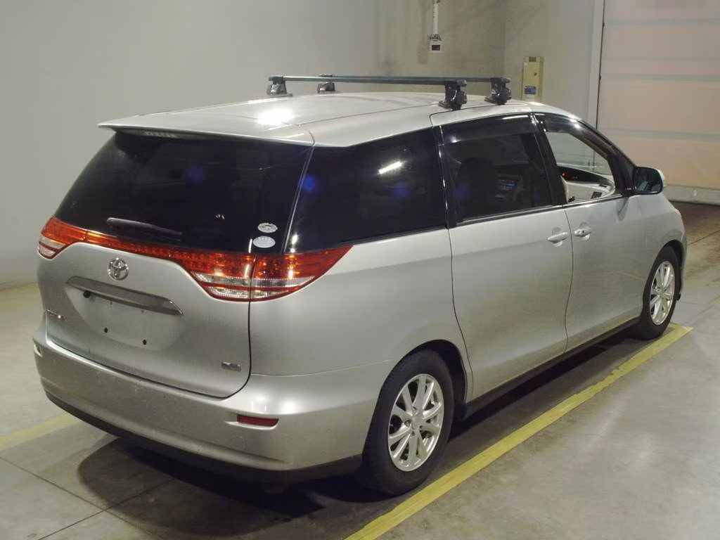 TOYOTA ESTIMA