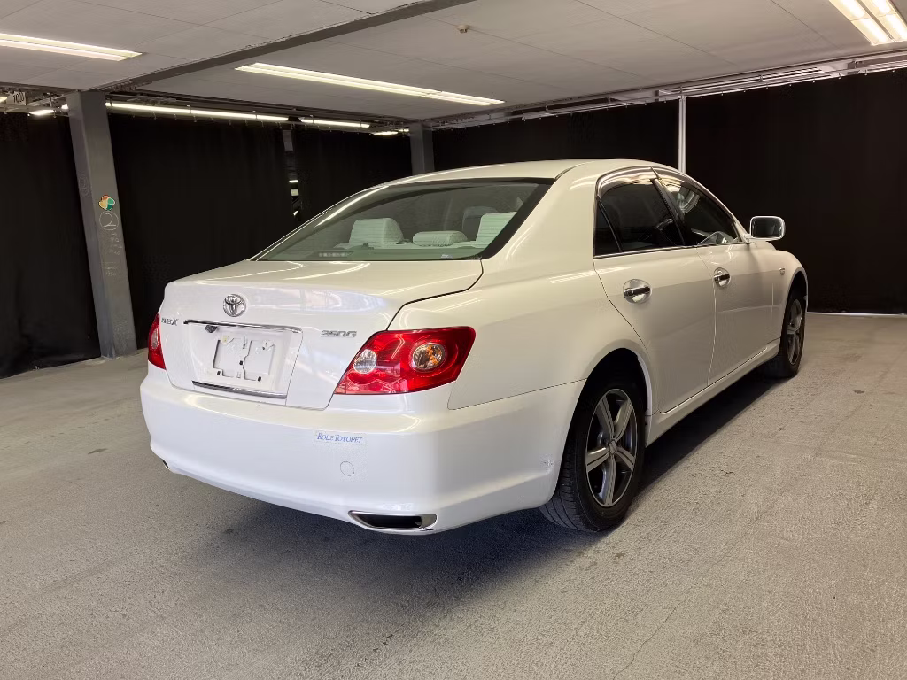 TOYOTA MARK X
