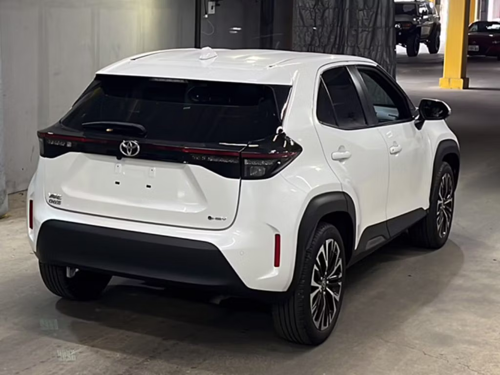 TOYOTA YARIS CROSS