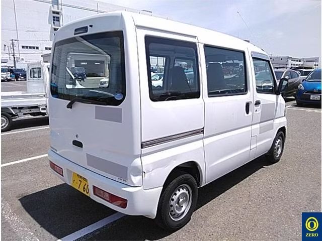 MITSUBISHI MINICAB