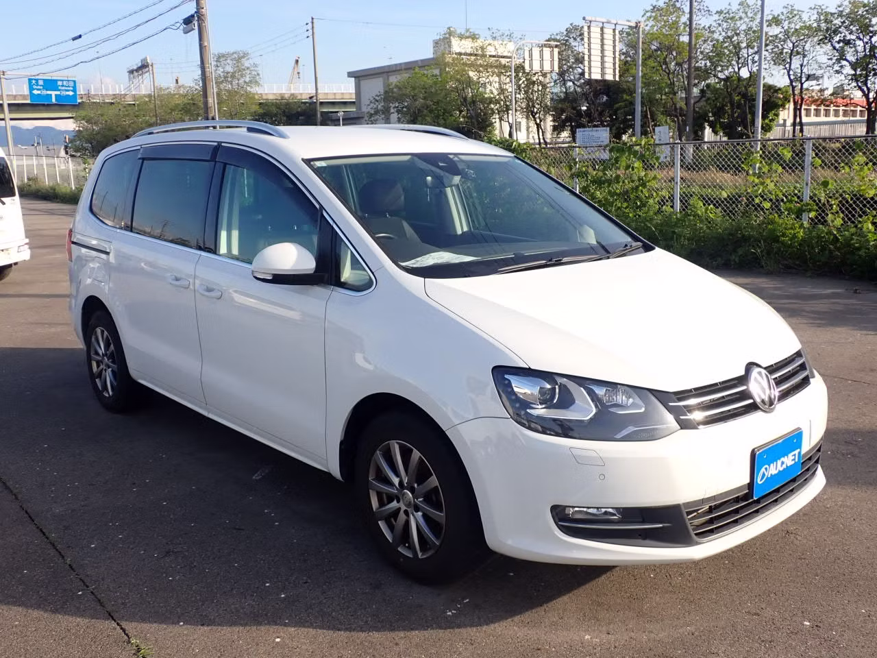 VOLKSWAGEN SHARAN