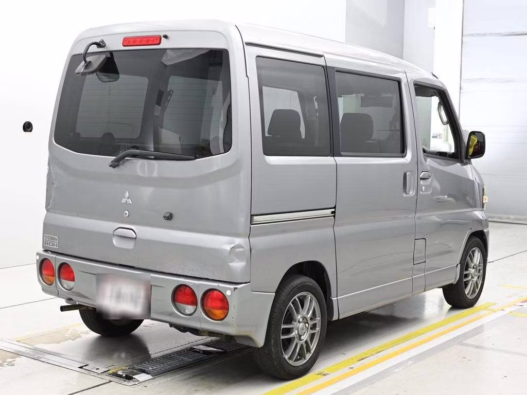 MITSUBISHI TOWN BOX