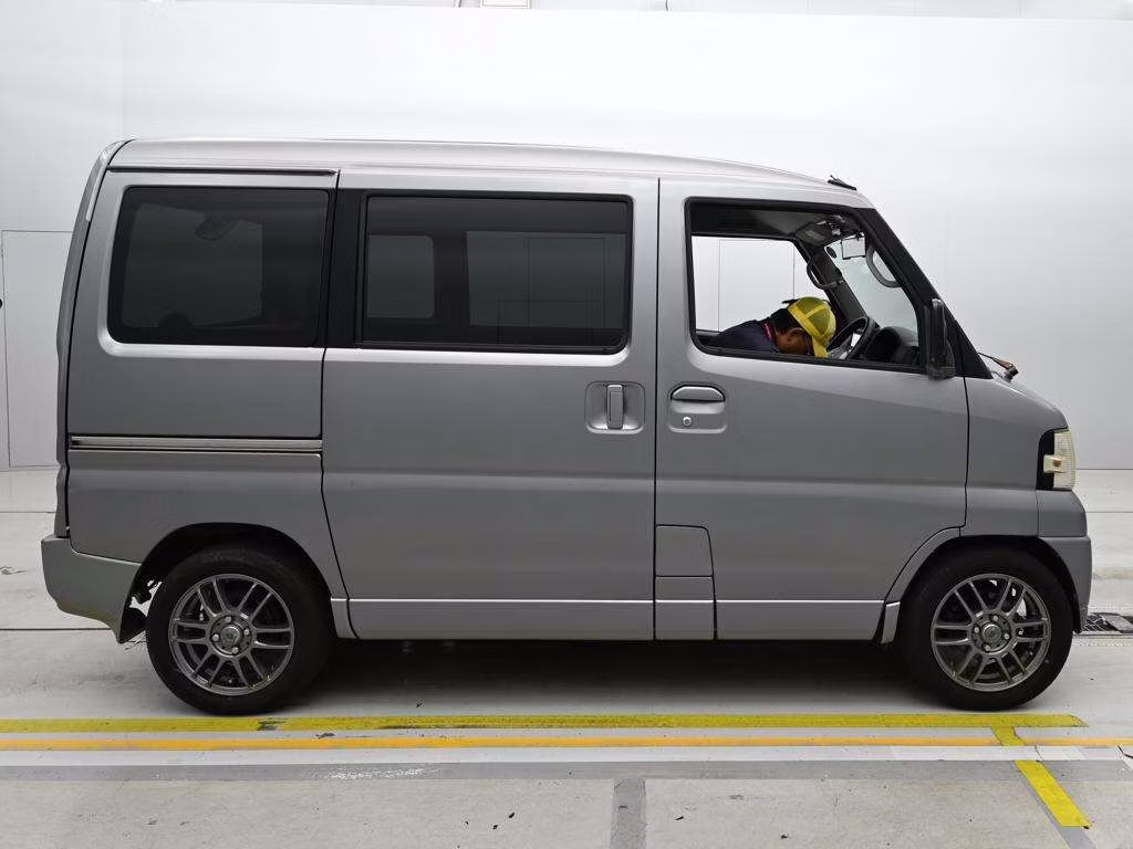 MITSUBISHI TOWN BOX