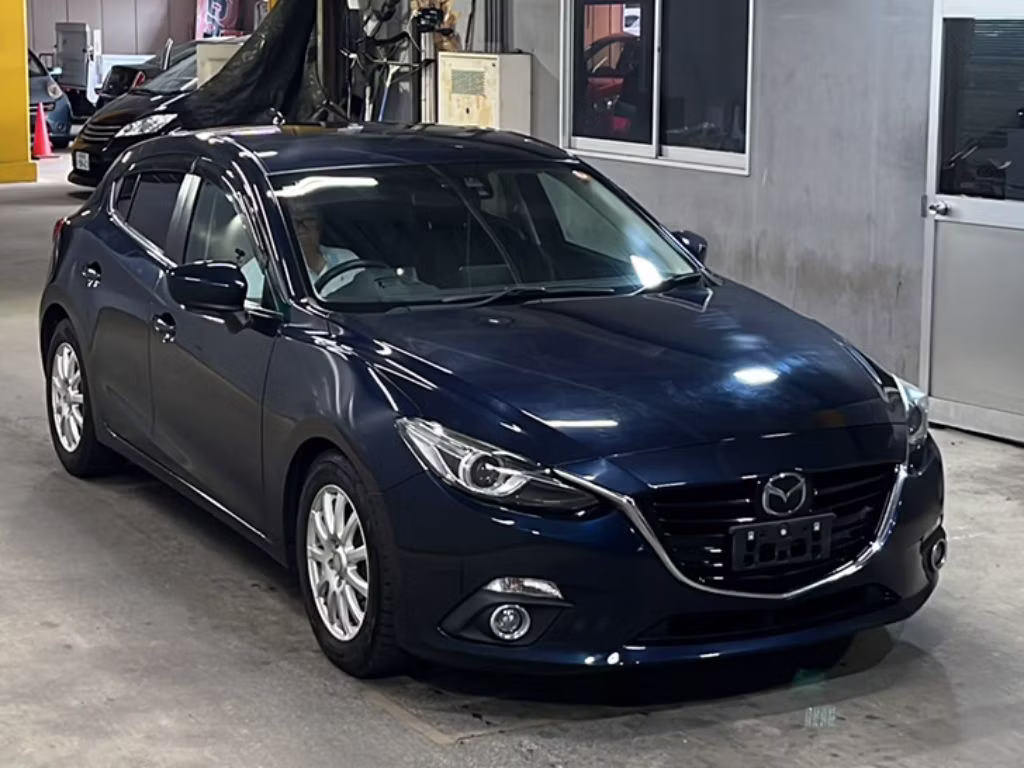 MAZDA AXELA