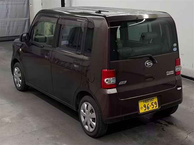 DAIHATSU MOVE CONTE