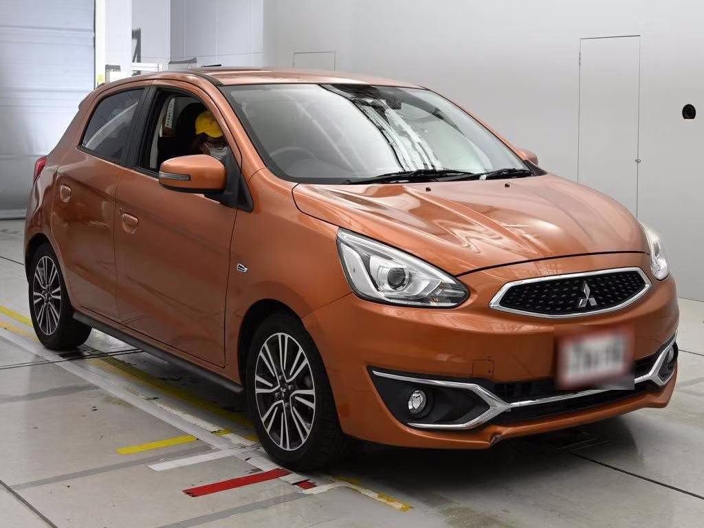 MITSUBISHI MIRAGE