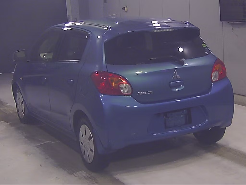 MITSUBISHI MIRAGE