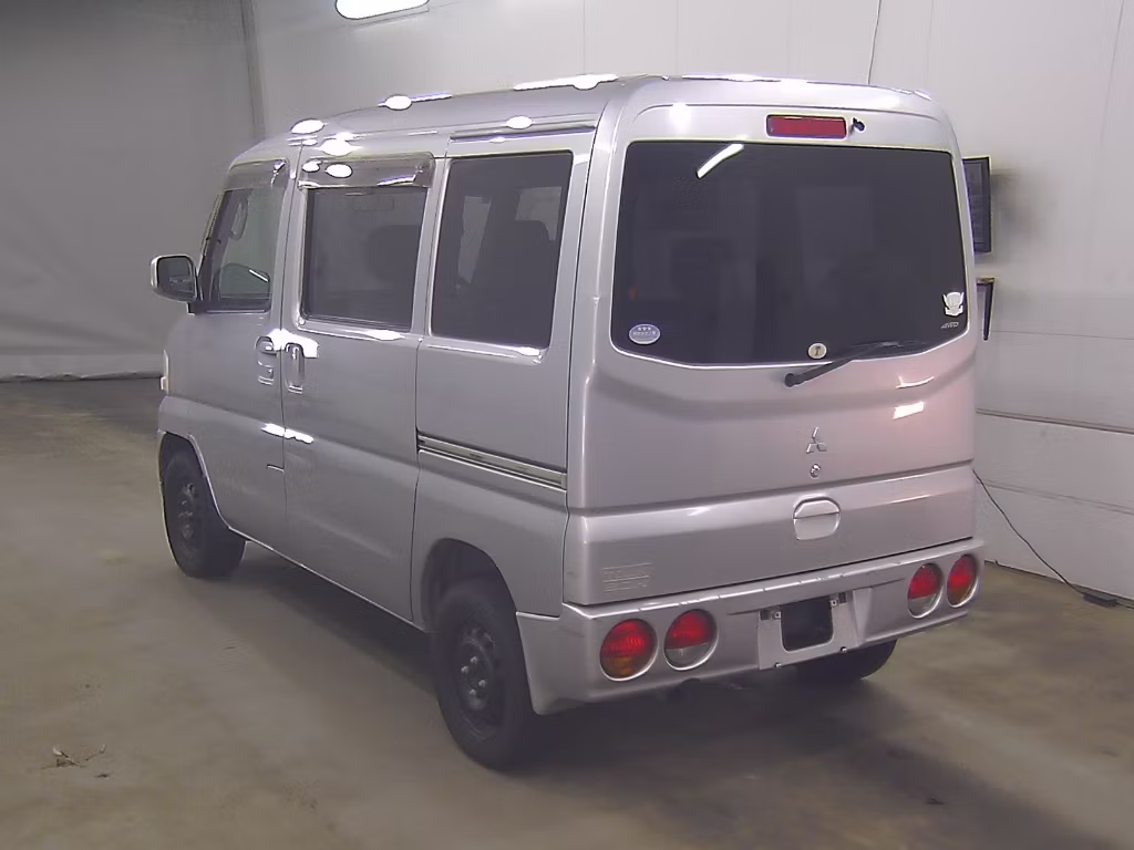 MITSUBISHI TOWN BOX