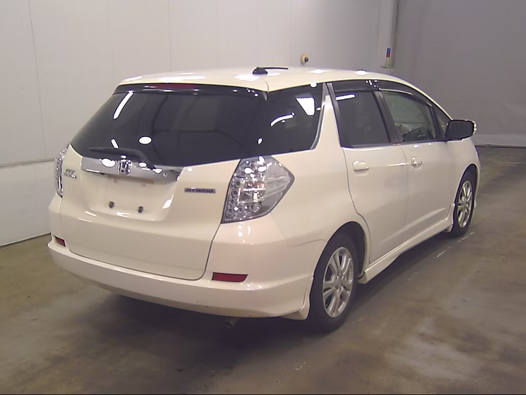 HONDA FIT SHUTTLE