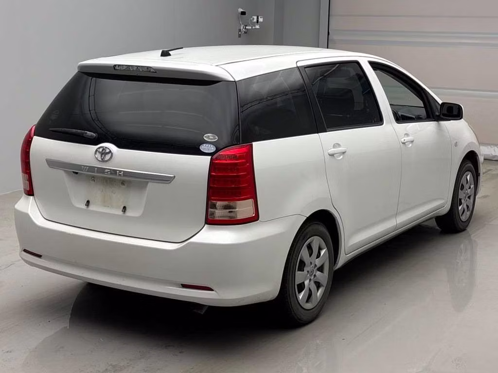 TOYOTA WISH