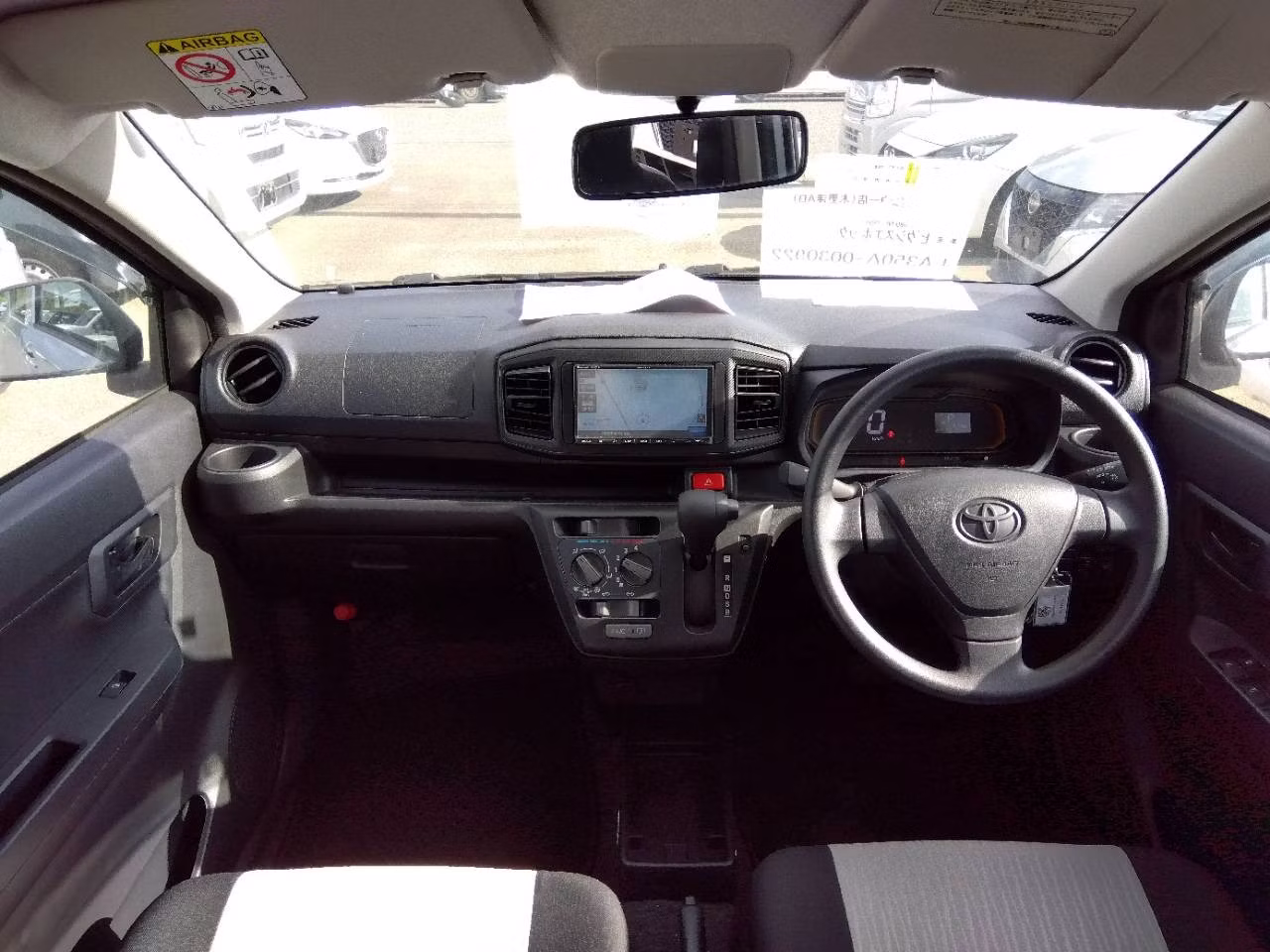 TOYOTA PIXIS EPOCH