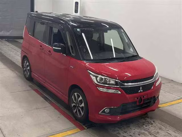 MITSUBISHI DELICA D:2