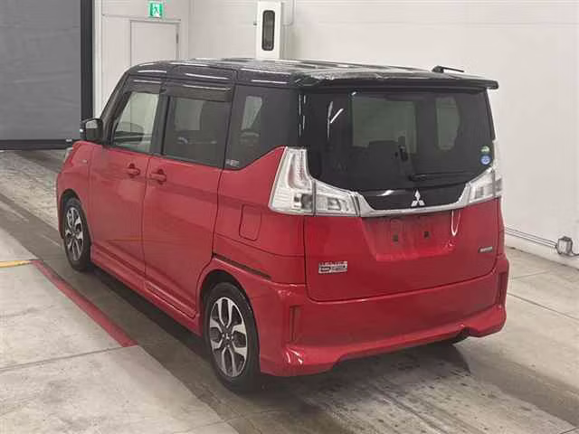 MITSUBISHI DELICA D:2