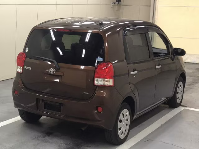 TOYOTA PORTE