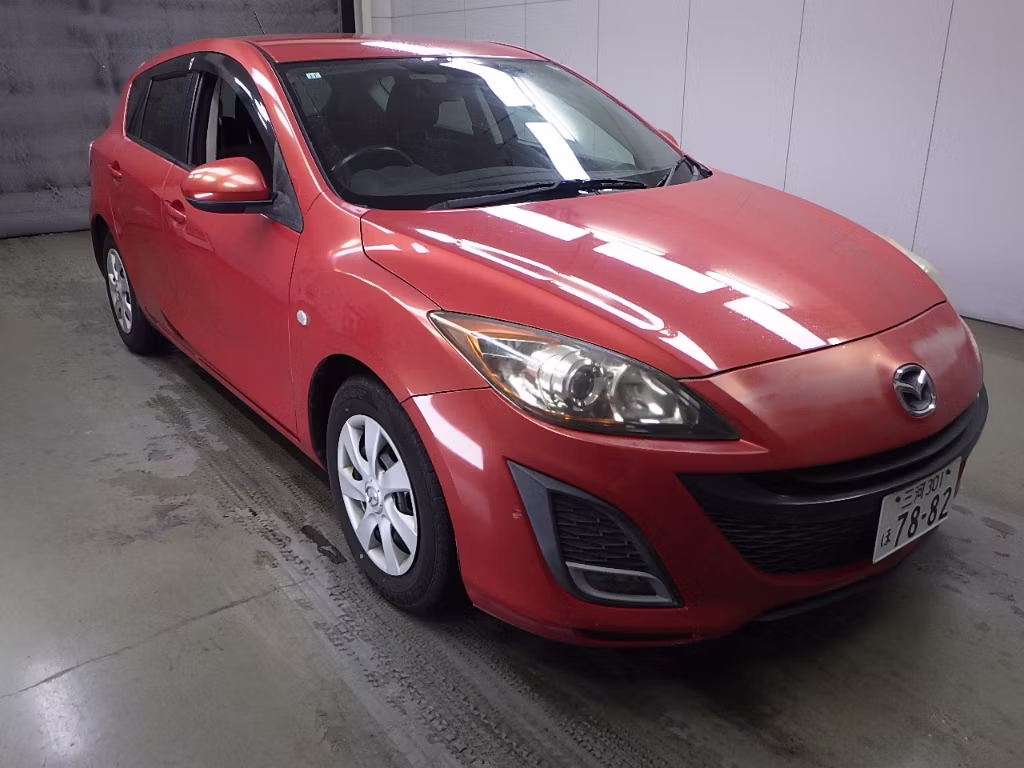 MAZDA AXELA