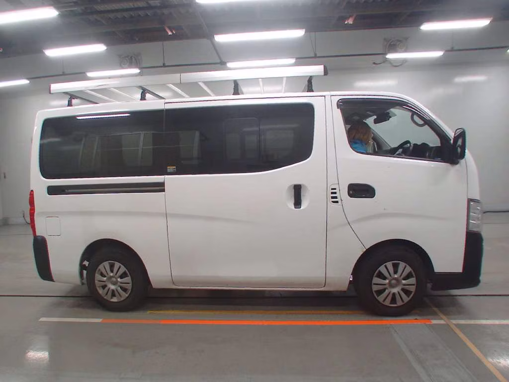 NISSAN CARAVAN