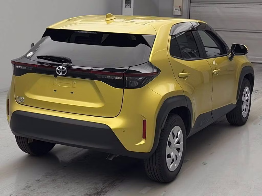 TOYOTA YARIS CROSS