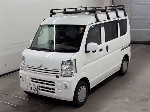 MITSUBISHI MINICAB