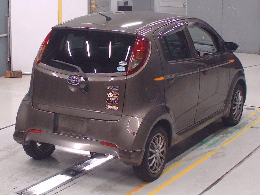 SUBARU R2