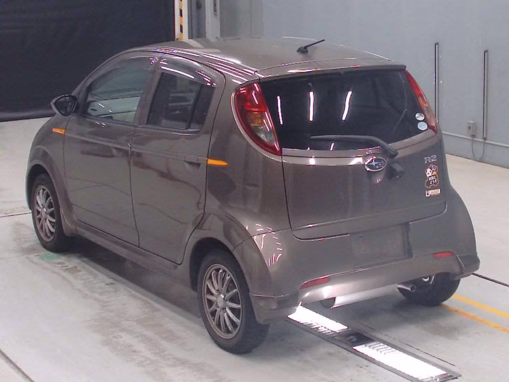 SUBARU R2