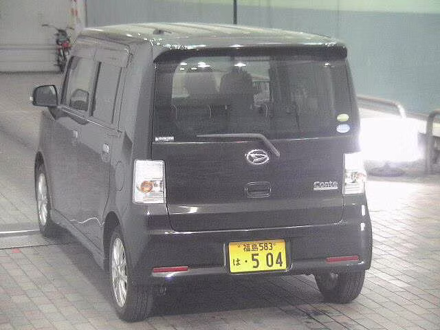 DAIHATSU MOVE CONTE