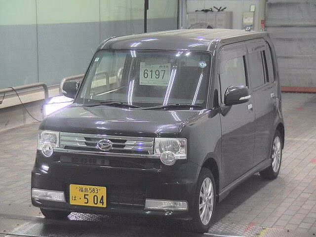 DAIHATSU MOVE CONTE