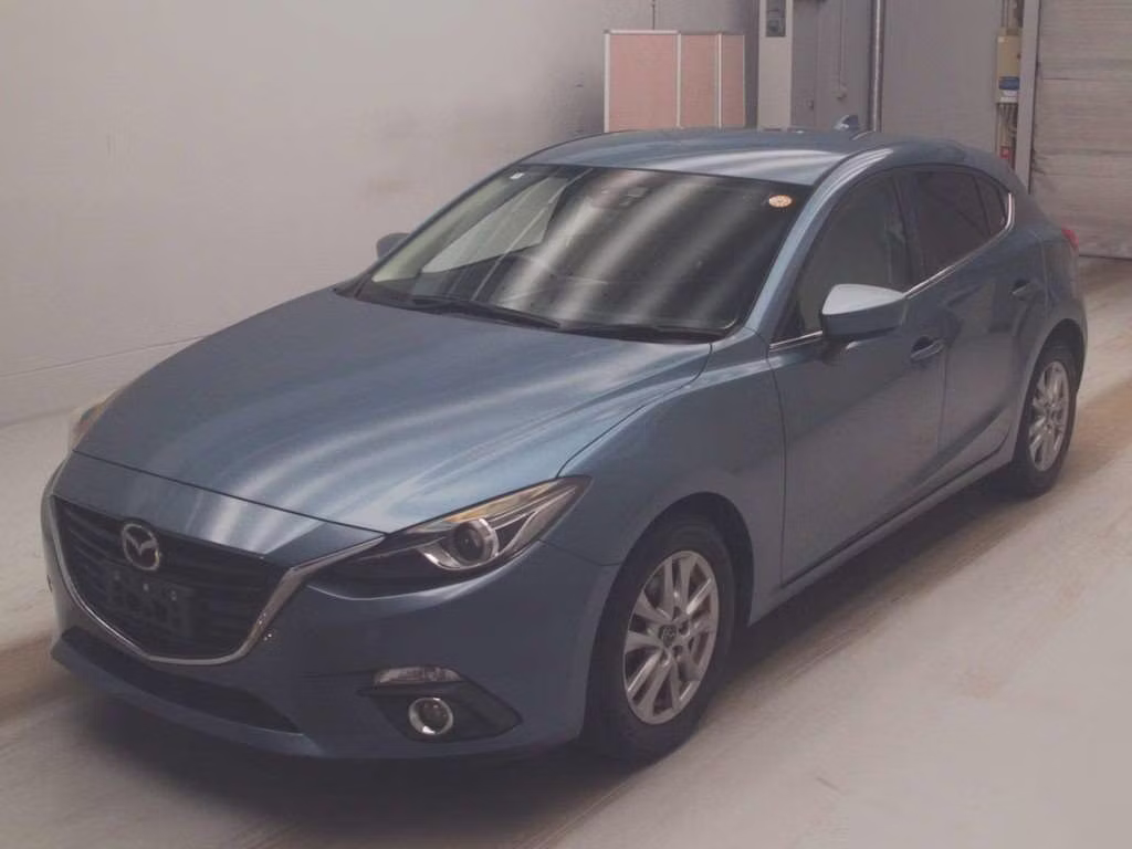 MAZDA AXELA