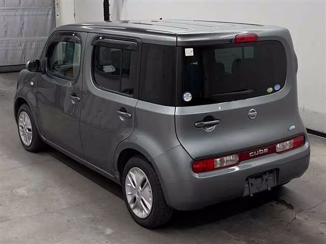 NISSAN CUBE
