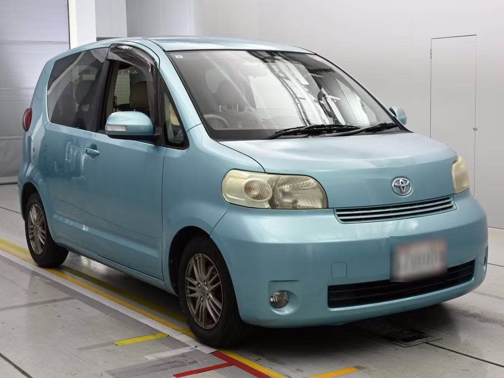 TOYOTA PORTE