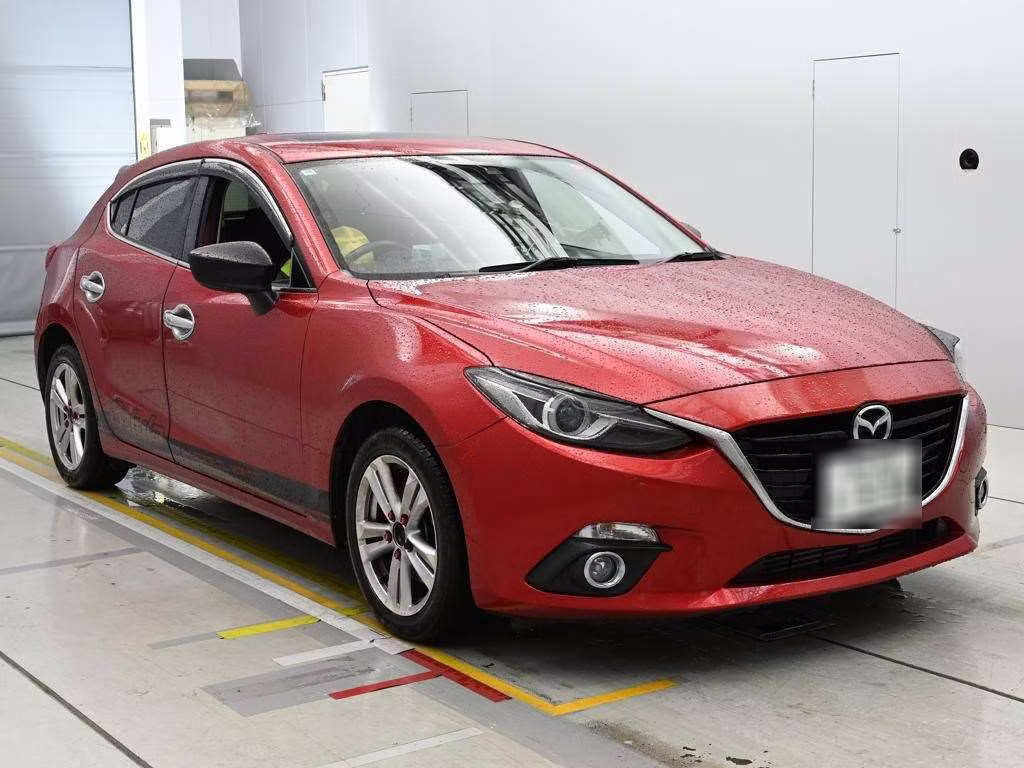 MAZDA AXELA