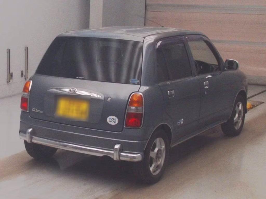 DAIHATSU MIRA GINO