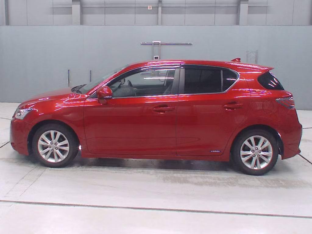 LEXUS CT200H